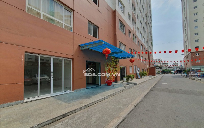 Chính chủ cần bán căn hộ tầng trệt ( shophouse ) khu dân cư Green Town Bình Tân